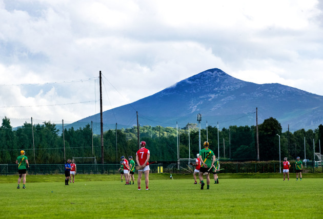 cuala-and-thomas-daviss-players-observe-a-minute-silence-before-the-game