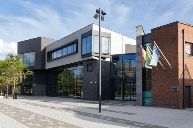 shutterstock_1762011275