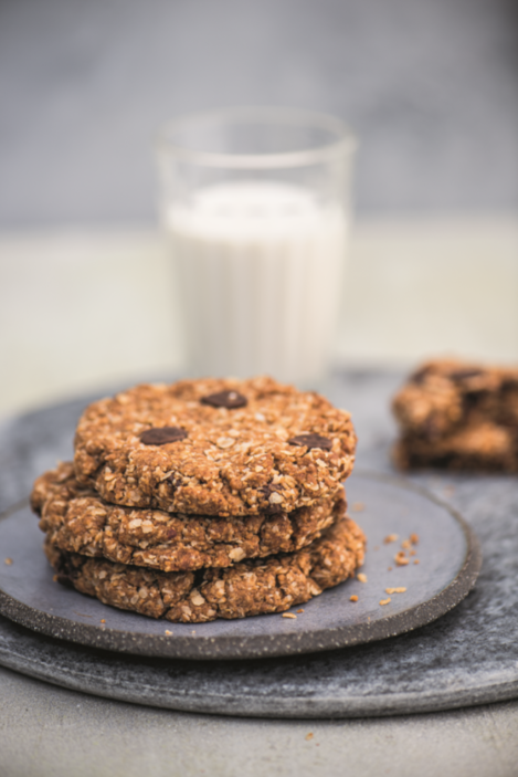 Chewy Oat Chocolate Chip Cookies p272 - small
