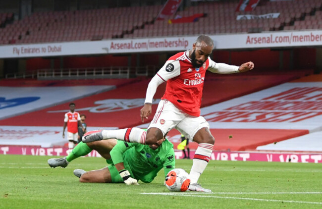 arsenal-v-liverpool-premier-league-emirates-stadium