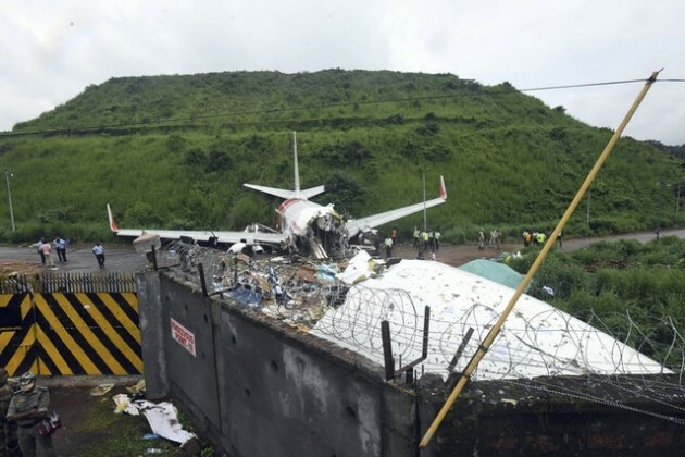 Exclusive Air India Crash Probe The Captains Actions Under The Microscope - y3r1p14