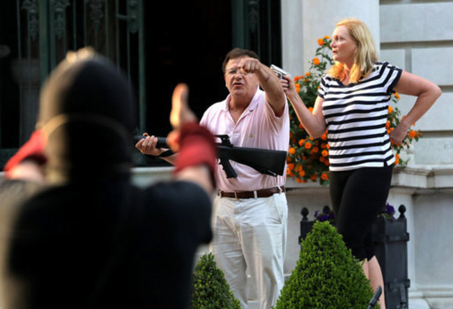 the-st-louis-couple-charged-with-waving-guns-at-protesters-have-a-long-history-of-not-backing-down