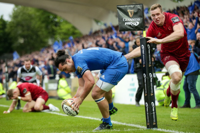 james-lowe-scores-a-try-despite-chris-farrell