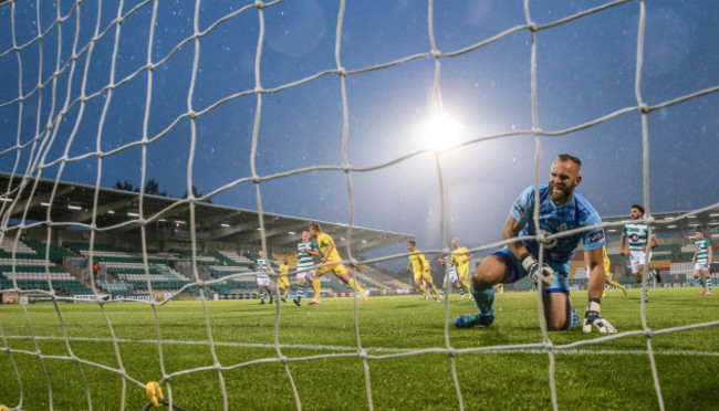 lauri-ala-myllymaki-scores-the-opening-goal-from-a-penalty-past-alan-mannus