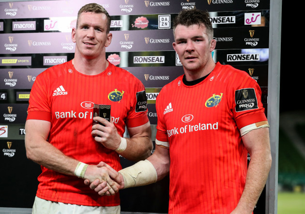 chris-farrell-is-awarded-the-guinness-pro14-player-of-the-match-award-by-peter-omahony