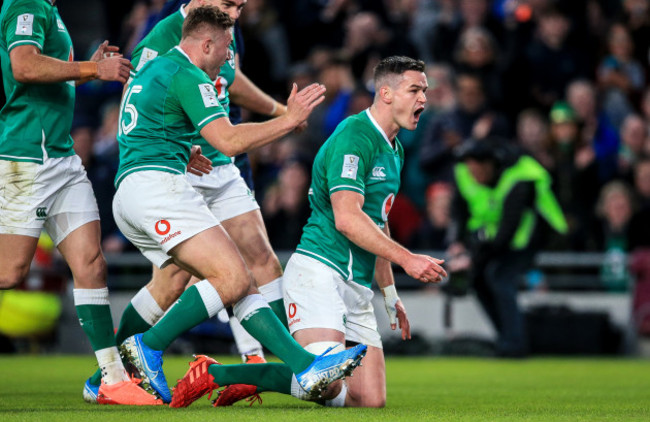 jonathan-sexton-celebrates-his-try