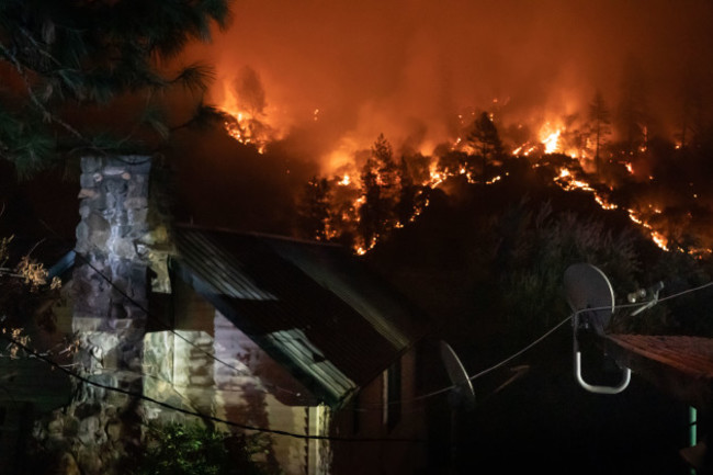 california-wildfires-2020-bear-fire