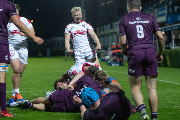 dave-shanahan-celebrates-adam-mcburneys-try