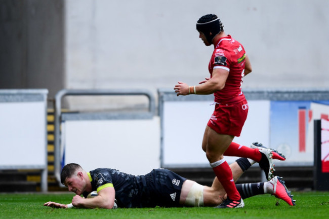 jack-odonoghue-scores-a-try