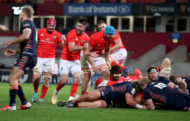 conor-murray-celebrates-with-tadgh-beirne-after-cj-stander-scores-a-try