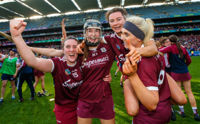 ailish-ooreilly-carrie-dolan-aoife-donohue-and-emma-helebert-celebrate