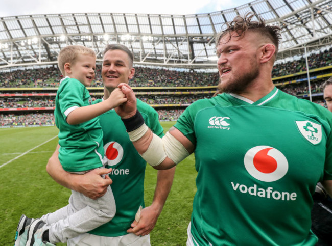 andrew-porter-with-jonathan-sexton-and-his-son-luca-after-the-game