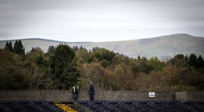 stewards-watching-the-game-with-the-wicklow-mountains-in-the-background