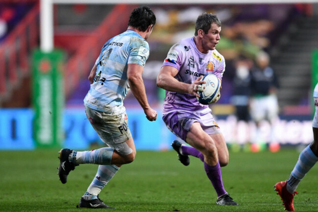 ian-whitten-comes-up-against-henry-chavancy