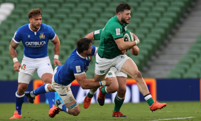 irelands-robbie-henshaw
