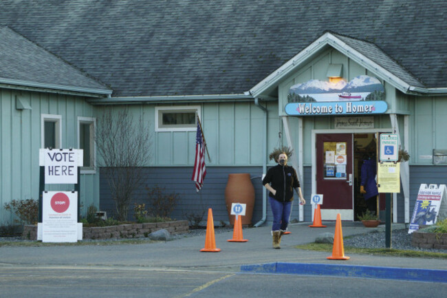 election-2020-alaska-voting