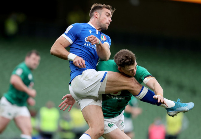 edoardo-padovani-clashes-with-garry-ringrose