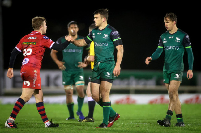 angus-obrien-with-tom-farrell-after-the-game