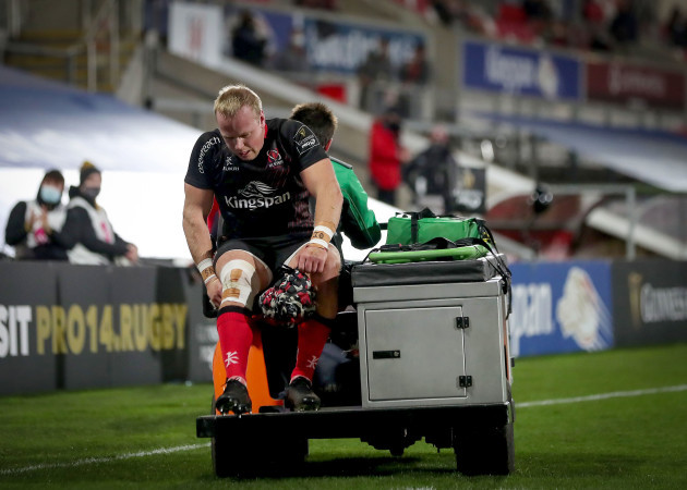 luke-marshall-is-stretchered-off-during-the-game