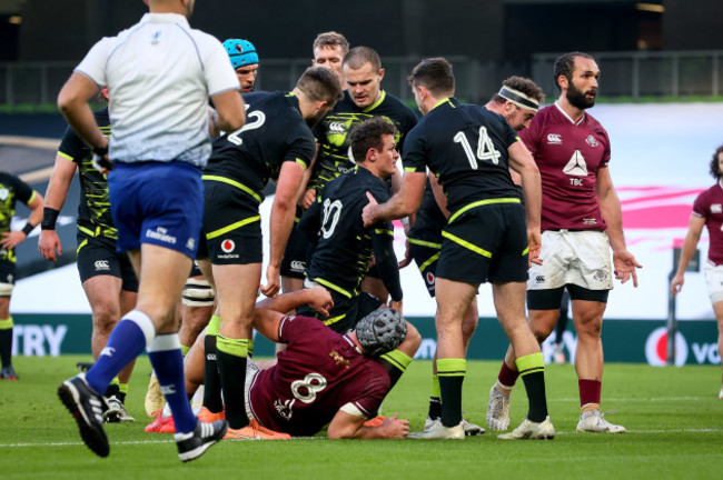 billy-burns-celebrates-after-scoring-a-try-with-hugo-keenan