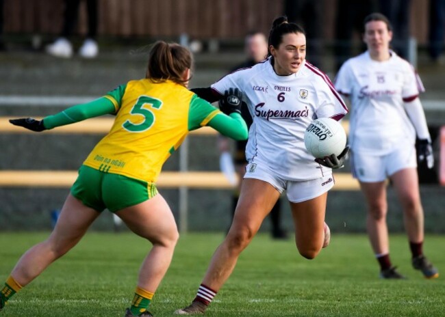 niamh-carr-and-charlotte-cooney