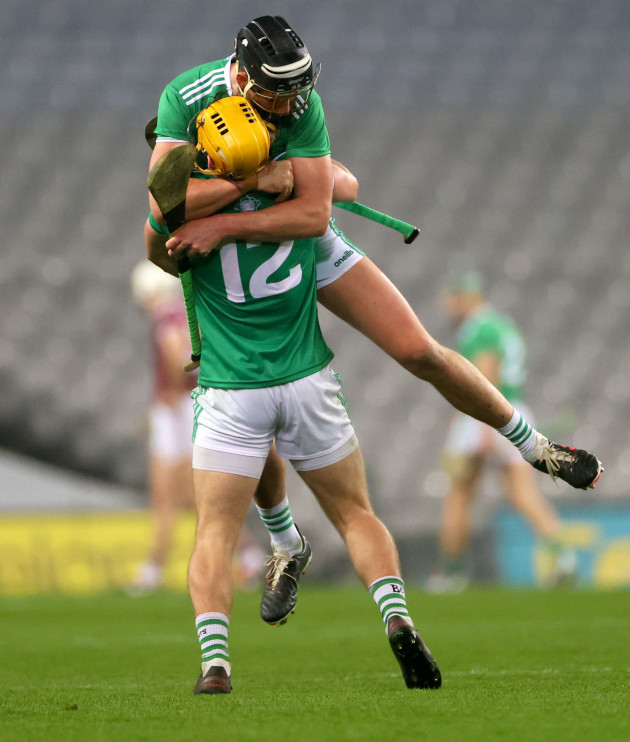 gearoid-hegarty-celebrates-at-the-final-whistle-with-tom-morrissey
