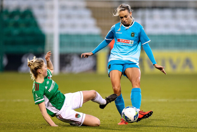 stephanie-roche-with-eabha-omahony