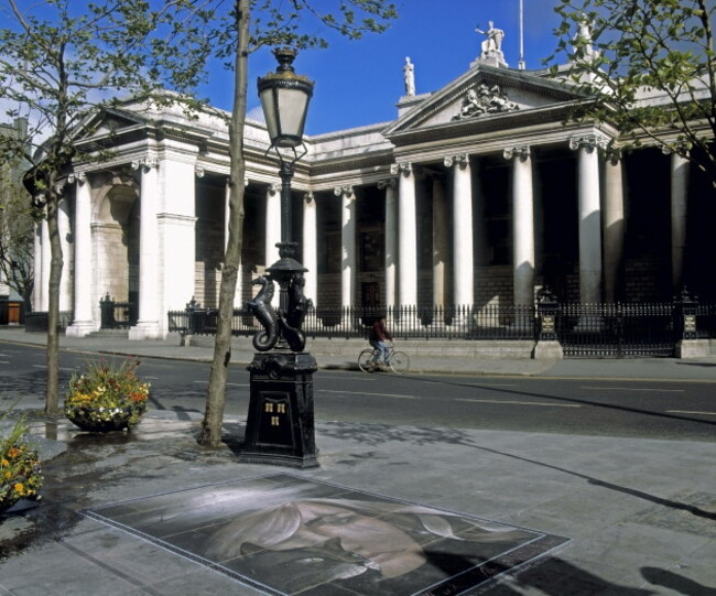 bank-of-ireland-college-green-dublin-co-dublin-ireland-former-houses-of-parliament-built-in-the-18th-century