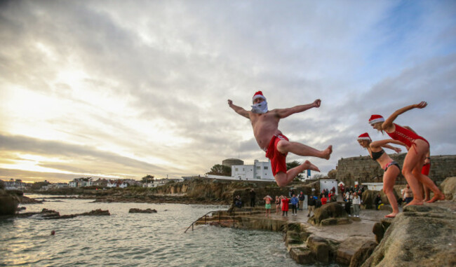 christmas-day-swim-dublin