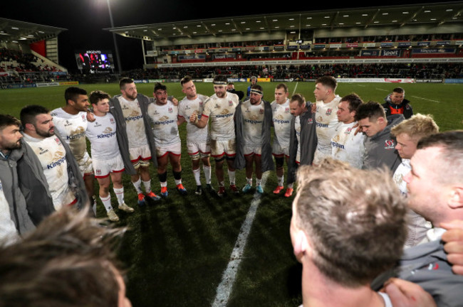 iain-henderson-speaks-to-his-team-after-the-game