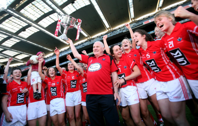 eamonn-ryan-celebrates-with-his-team