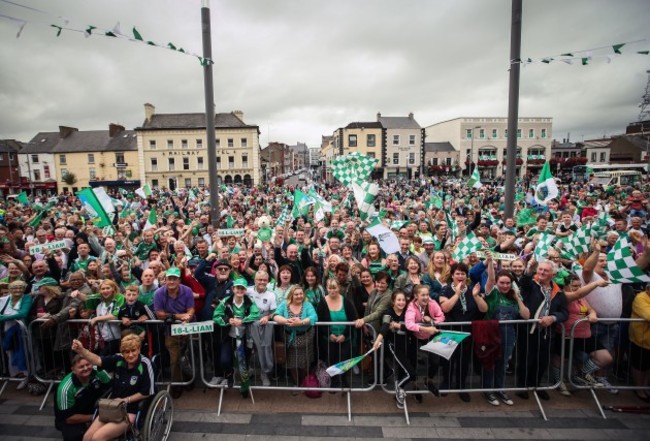 crowds-gather-outside-limerick-colbert-railway-station-to-welcome-home-the-limerick-team