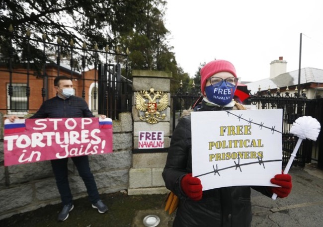 32 Russian Protest Dublin