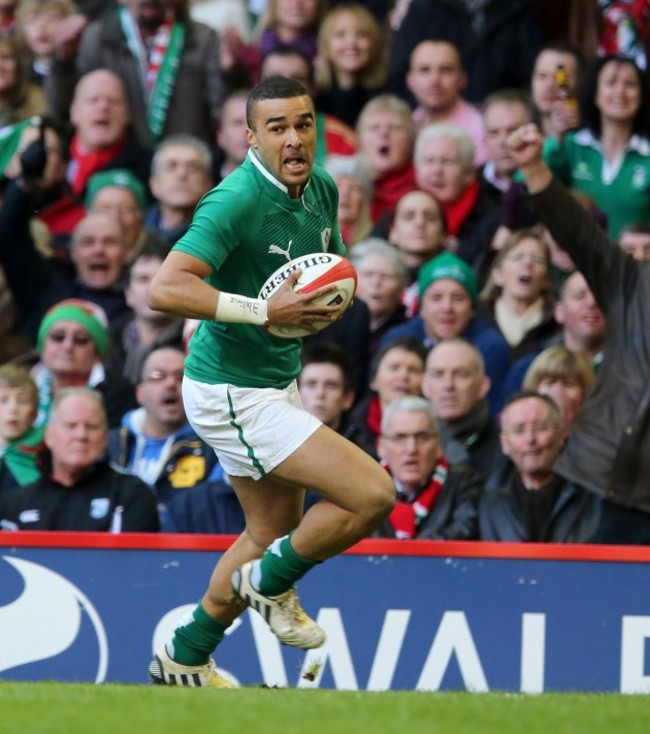 simon-zebo-runs-in-for-a-try