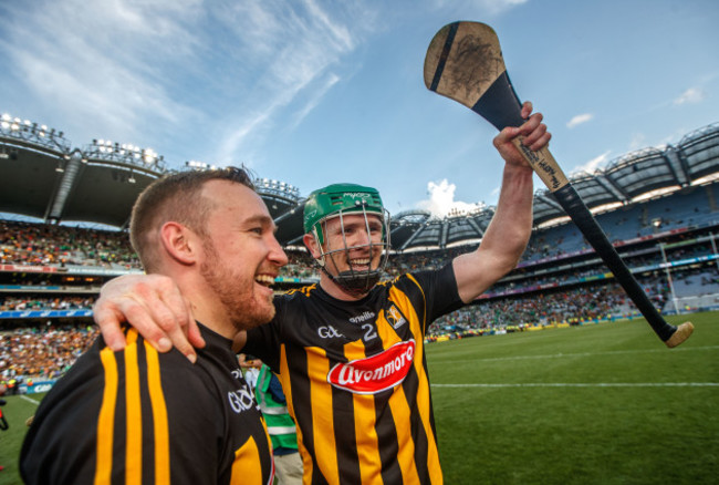 richie-hogan-and-paul-murphy-celebrates