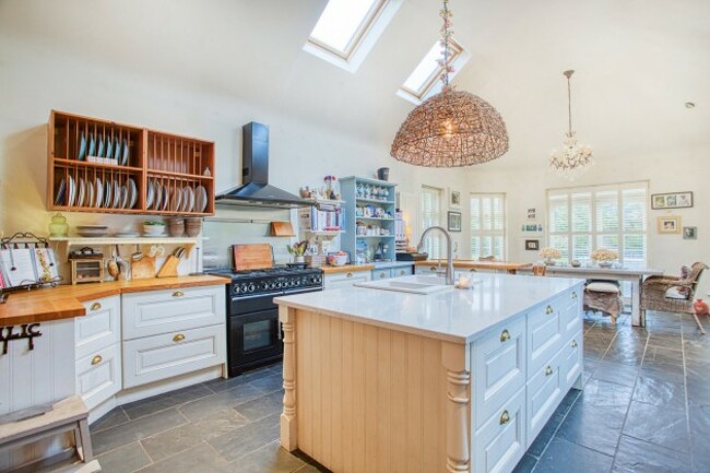 ZWNhMmQ3Y2Y2ODU0ZTc2ZGZjODc0MDk5ZTQxMDk2YWG5iYwn0P1jBrRlahn-Jvo-aHR0cHM6Ly9zMy1ldS13ZXN0LTEuYW1hem9uYXdzLmNvbS9tZWRpYW1hc3Rlci1zM2V1LzkvNS85NTdhOTY4MDUyM2Y1MjQ2Y2MzNTY3MDQ1MmIxNDA4YS5qcGd8fHwxMjAwfHx8fHx8fA==