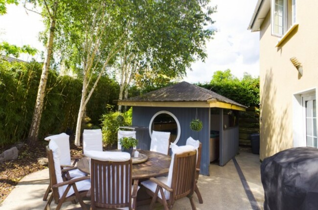 M2Y1NmM2M2E5MGZkNjhlMDQ4NmIwMmZmNWFkODI4N2KVV_ZNReBUo8ggQHGfLFVAaHR0cHM6Ly9zMy1ldS13ZXN0LTEuYW1hem9uYXdzLmNvbS9tZWRpYW1hc3Rlci1zM2V1L2MvZi9jZjllMzkwN2IzMzUyM2I5MGFkMmNkYjNjNDEyYTlmYy5qcGd8fHwxMjAwfHx8fHx8fA==