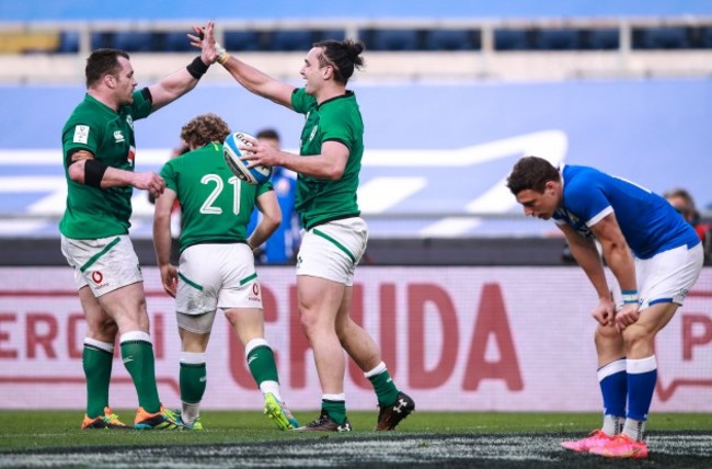 cian-healy-celebrates-with-james-lowe