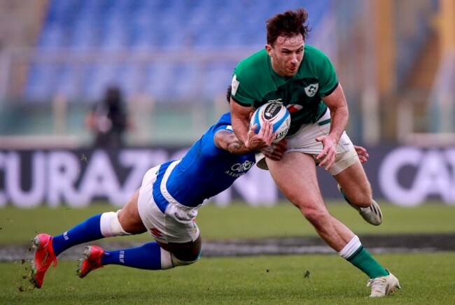 hugo-keenan-with-montanna-ioane