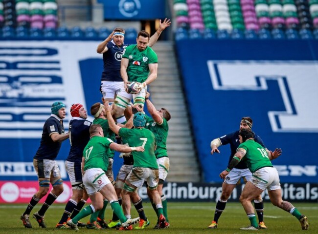 nick-haining-competes-in-the-air-with-jack-conan