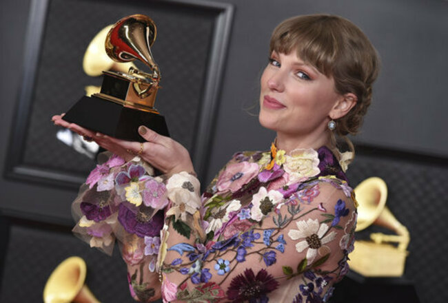 63rd-annual-grammy-awards-press-room