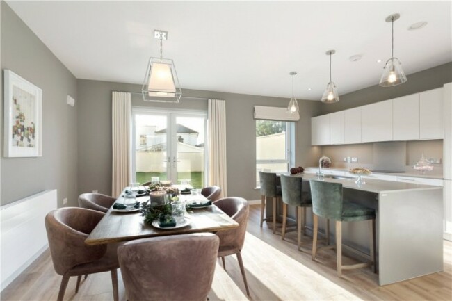 YWM3OGZhZWU1ZWNiMjRjZDFjNDE2YzJkZTcxZDU0NWQ9E9pPBoyknOYnd-oUXEKsaHR0cHM6Ly9zMy1ldS13ZXN0LTEuYW1hem9uYXdzLmNvbS9tZWRpYW1hc3Rlci1zM2V1L2IvYi9iYjUwOTU2ZTRlNGJmN2IzZDc4NGMyMjg4NzE4YmE5Ni5qcGd8fHwxMjAwfHx8fHx8fA==