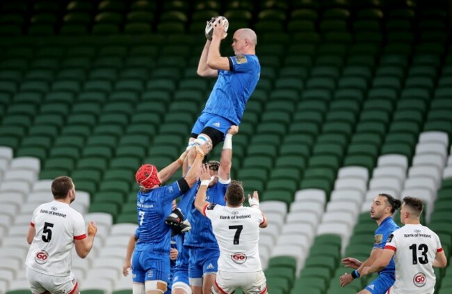 devin-toner-wins-a-line-out