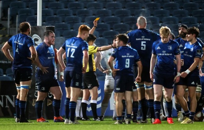 chris-busby-shows-a-yellow-card-to-maafu-fia