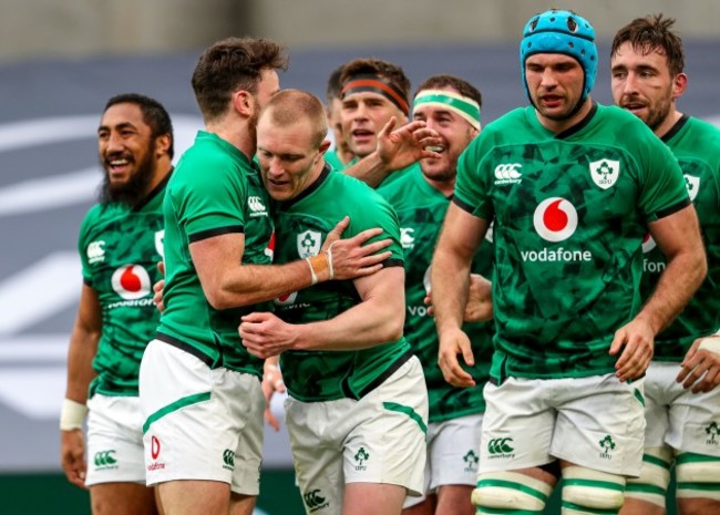 ireland-players-celebrate-with-keith-earls-after-scoring-the-opening-try