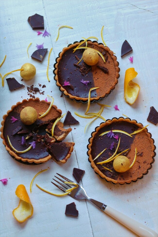 Chocolate orange tarts