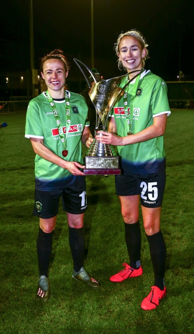 aine-ogorman-and-stephanie-roche-celebrate-with-the-trophy