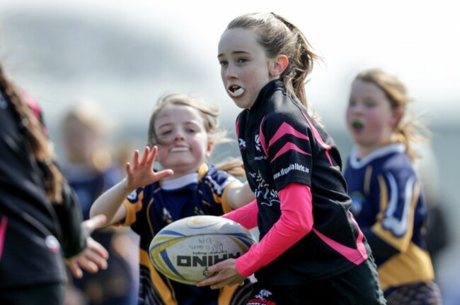 dundalk-and-ballinasloe-in-action