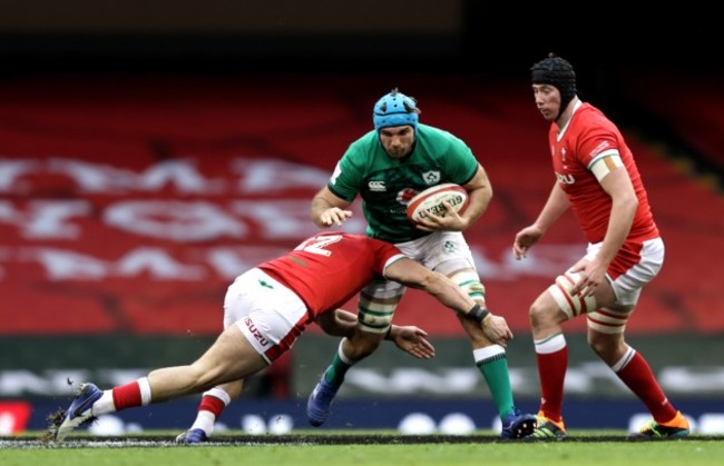 johnny-williams-and-adam-beard-with-tadhg-beirne