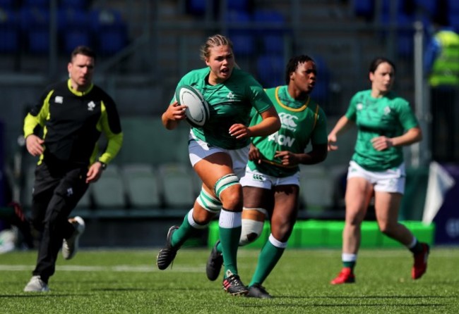 dorothy-wall-during-the-warm-up